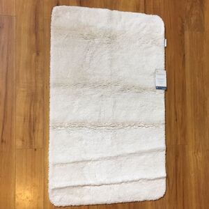 Threshold Performance Bath Rug.